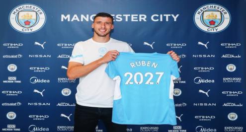 رسميا.. دياز يمدد عقده مع مانشستر سيتي حتى عام 2027